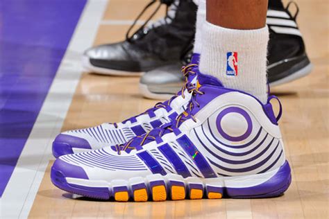 dwight howard shoes